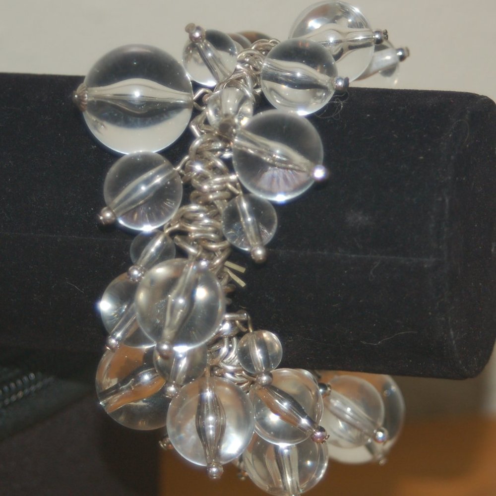 Silvertone Wire, Clear Round Bead Stretch Bracelet